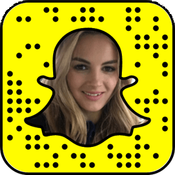 Niomi Smart Snapchat username